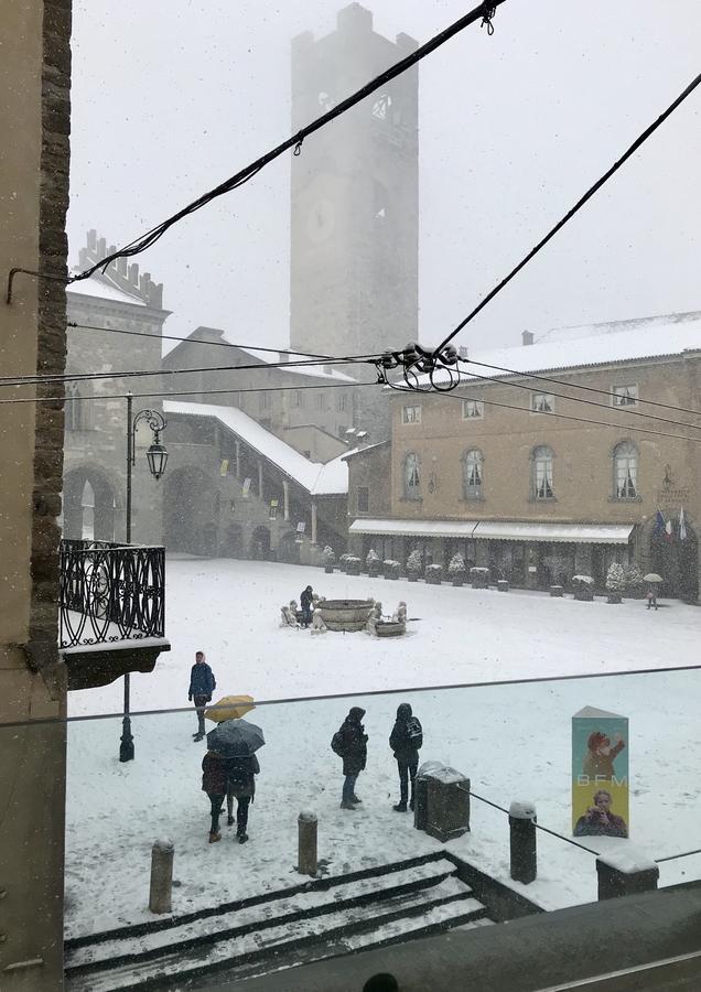 Flora Inn, Flora I - Nel Cuore Di Bergamo Alta Bérgamo Exterior foto